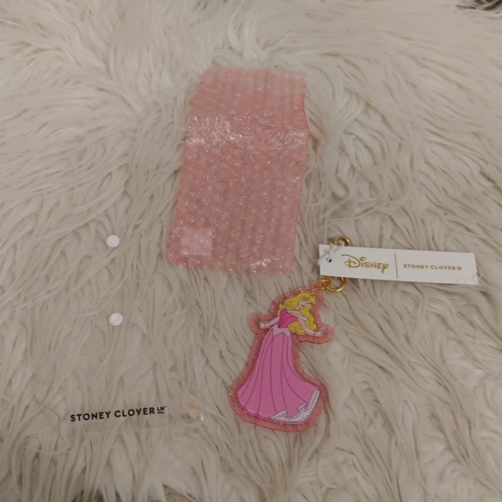 💖FIRM! NWT STONEY CLOVER LANE X DISNEY SLEEPING BEAUTY PRINCESS AURORA BAG CHAR - Picture 4 of 9
